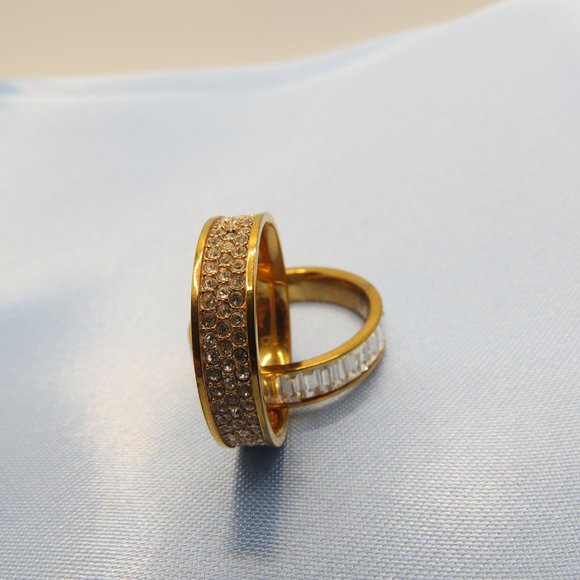 Michael Korse Ring size 8 - Picture 2 of 7